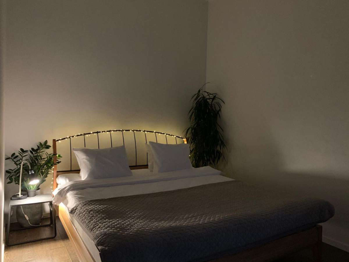 Orange Apartments Tower & Free Parking ทาลลินน์ ภายนอก รูปภาพ